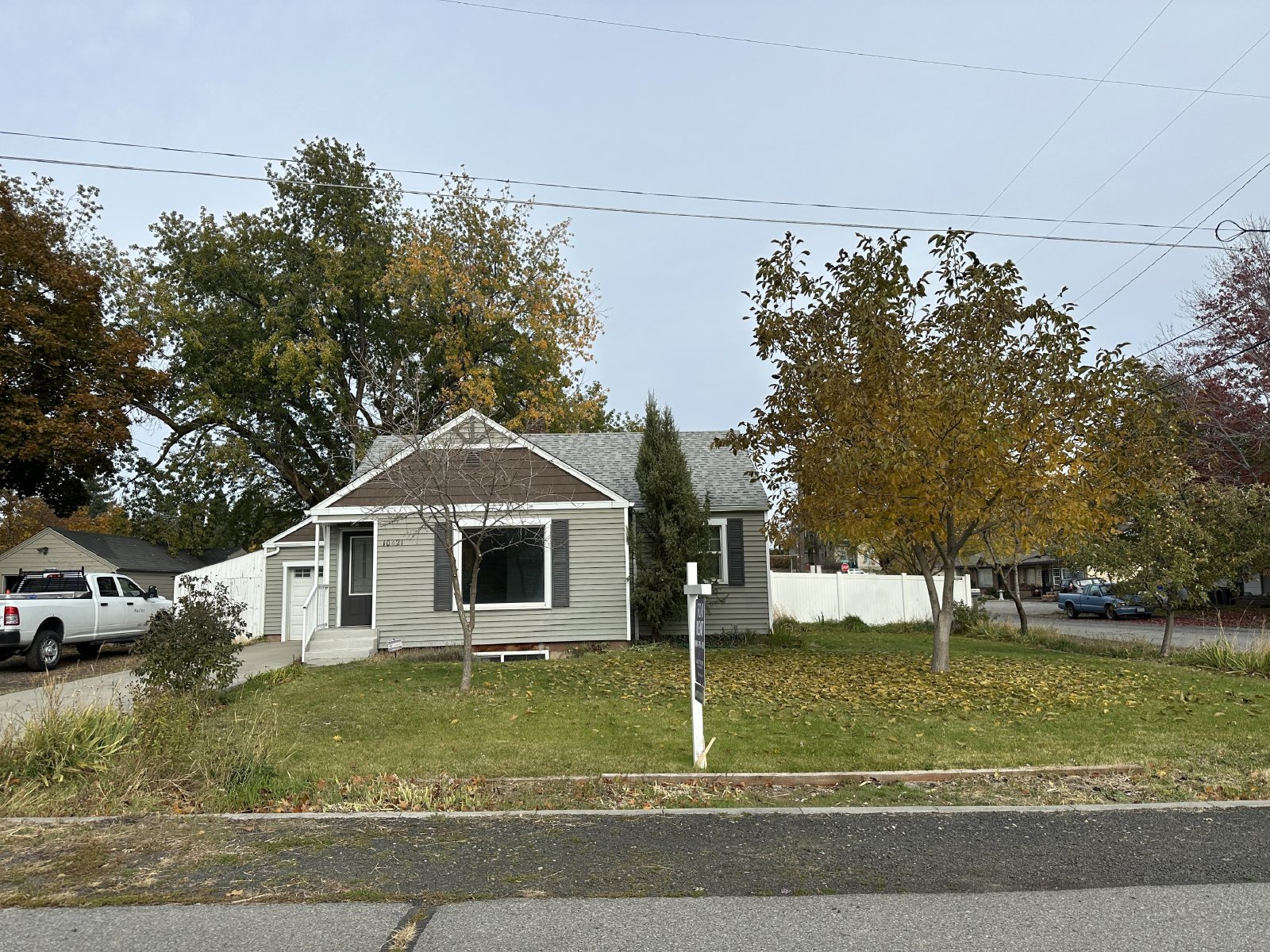 10421 E Springfield Ave property image