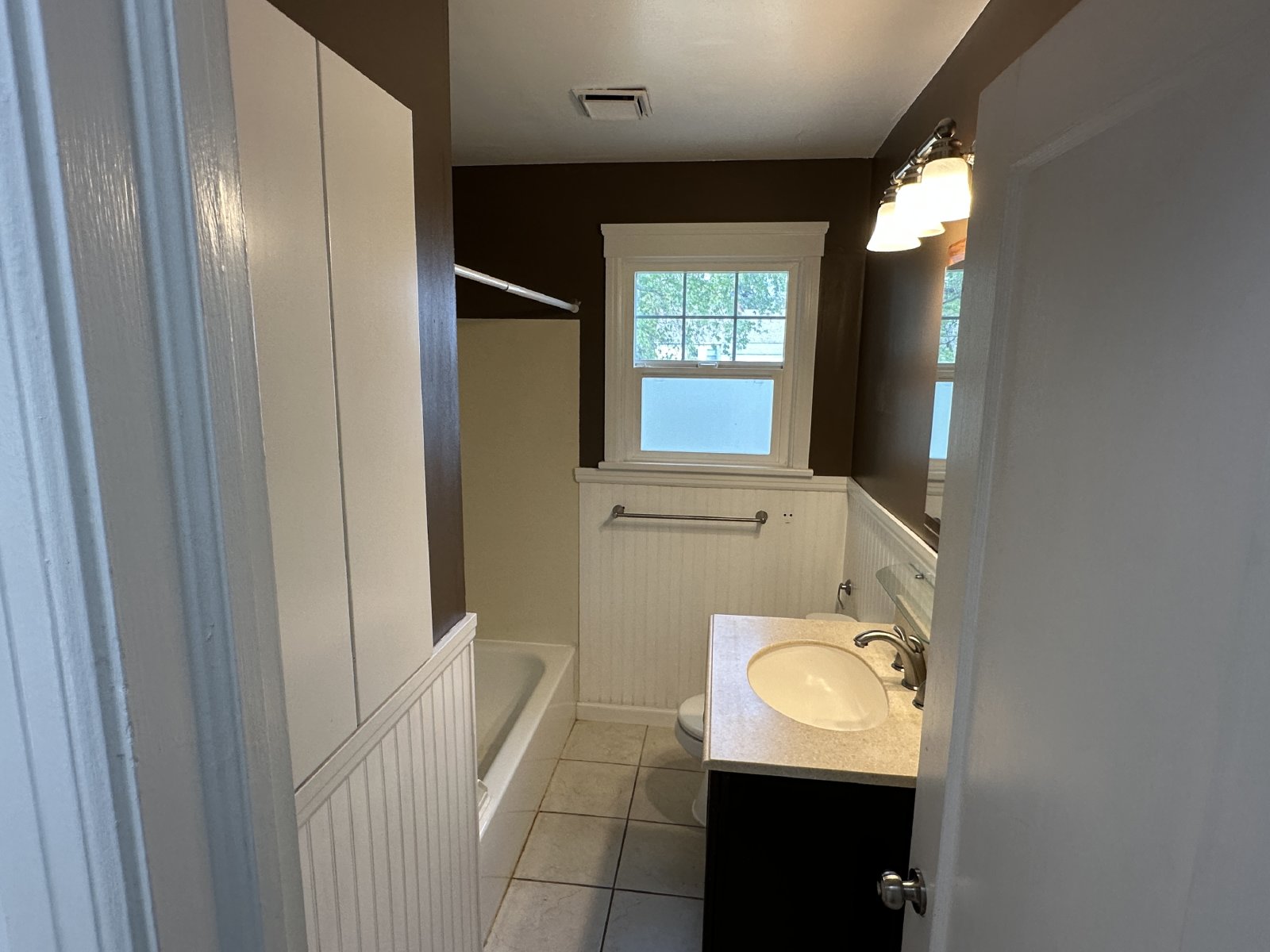 10421 E Springfield Ave property image