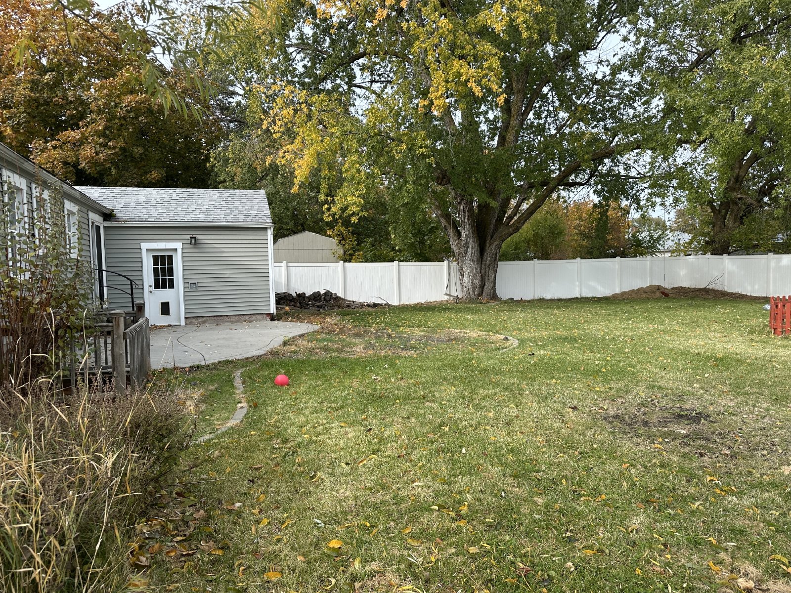 10421 E Springfield Ave property image