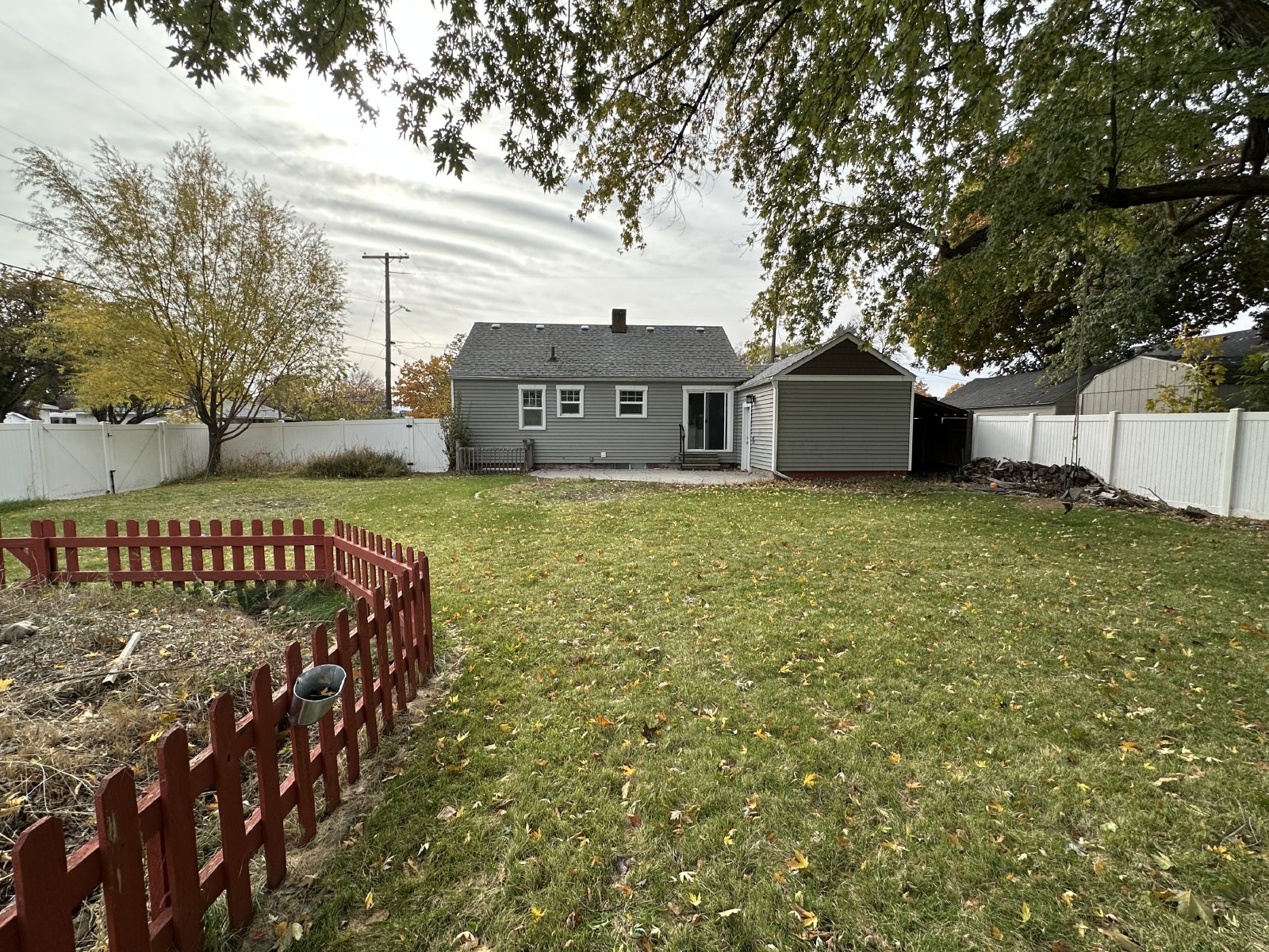 10421 E Springfield Ave property image