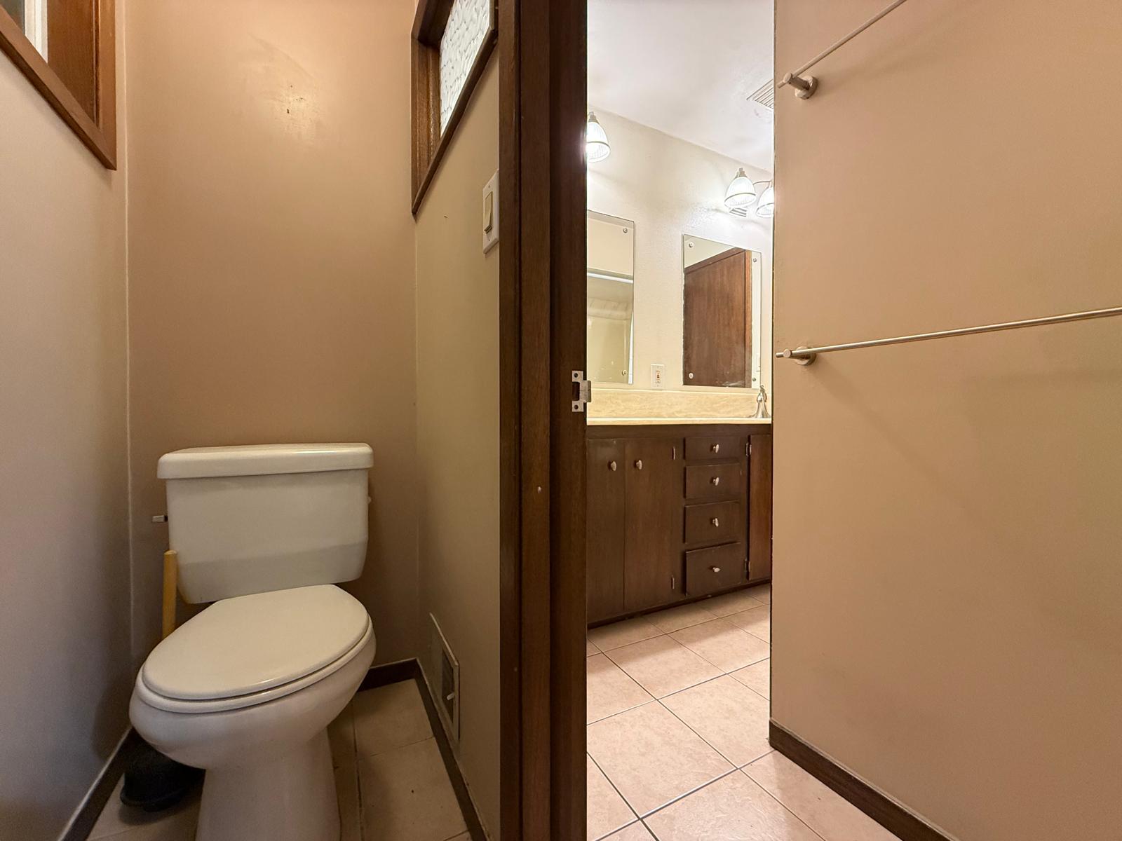 12915 E Blossey Ave property image