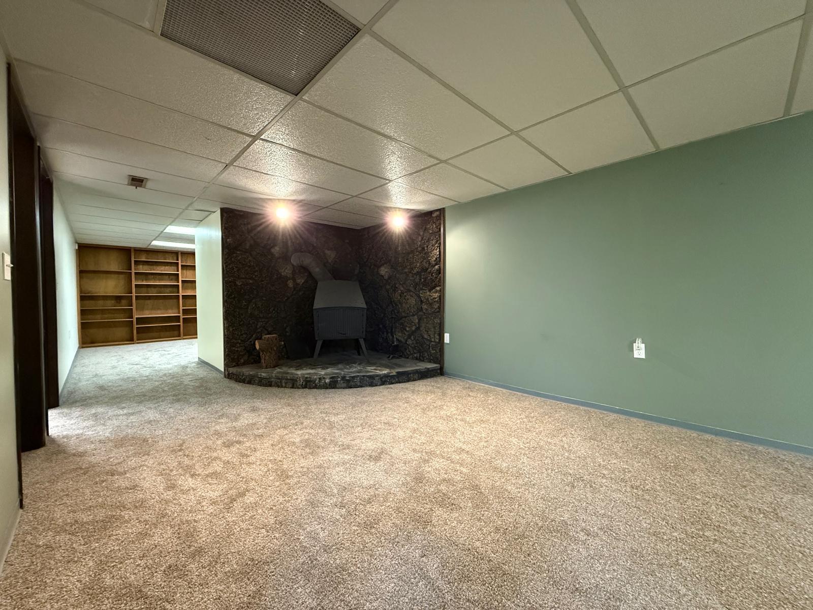 12915 E Blossey Ave property image