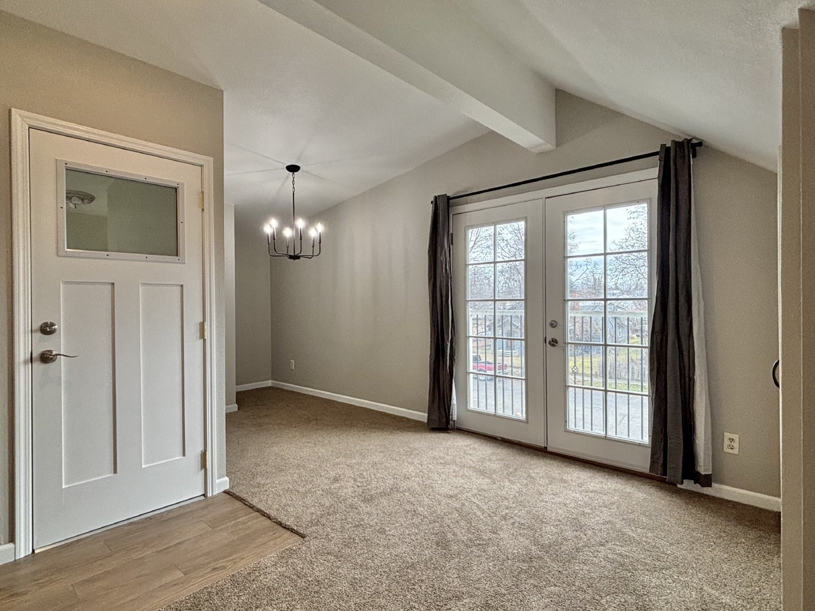 2503 N Madelia St property image