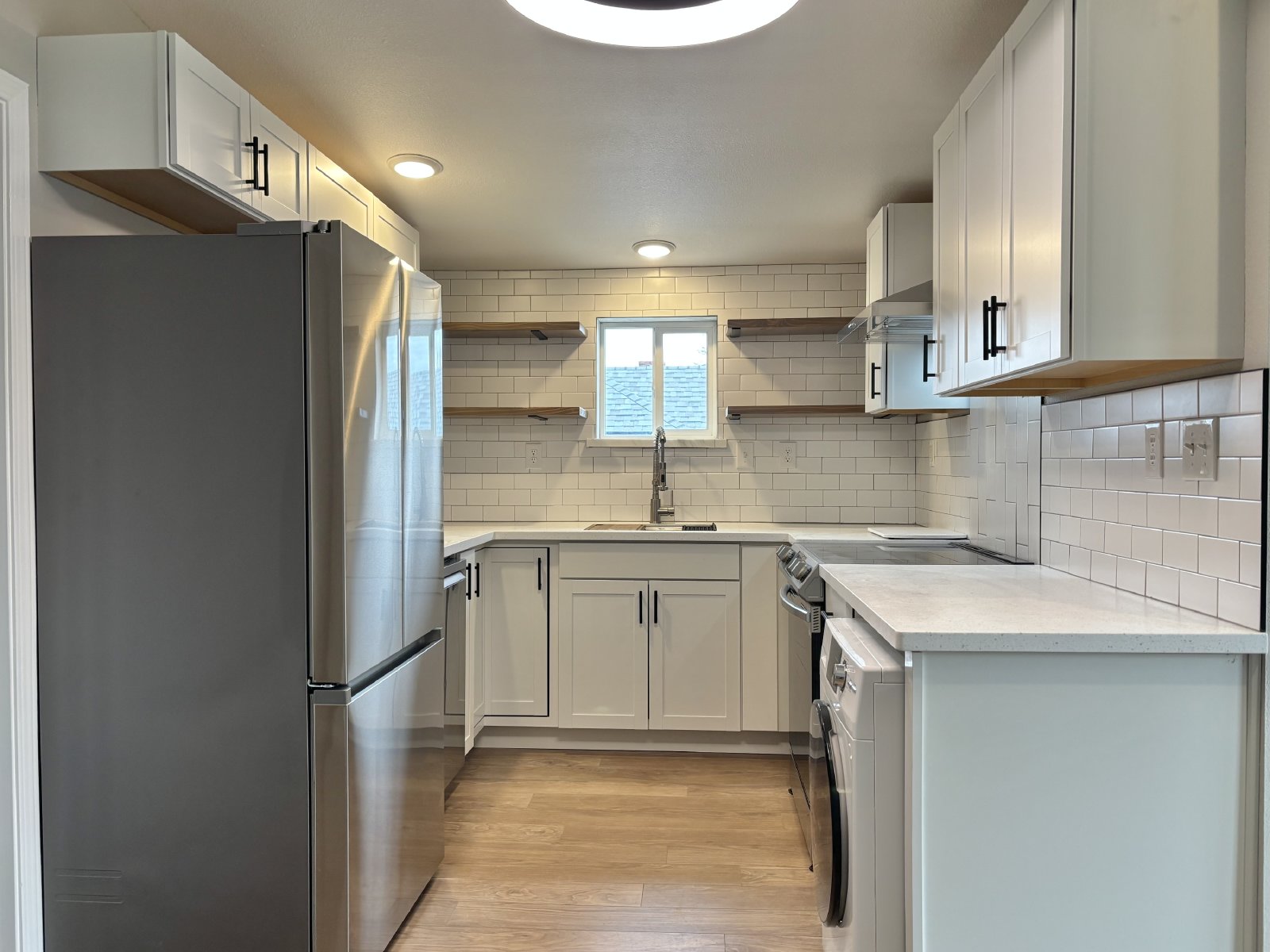 2503 N Madelia St property image