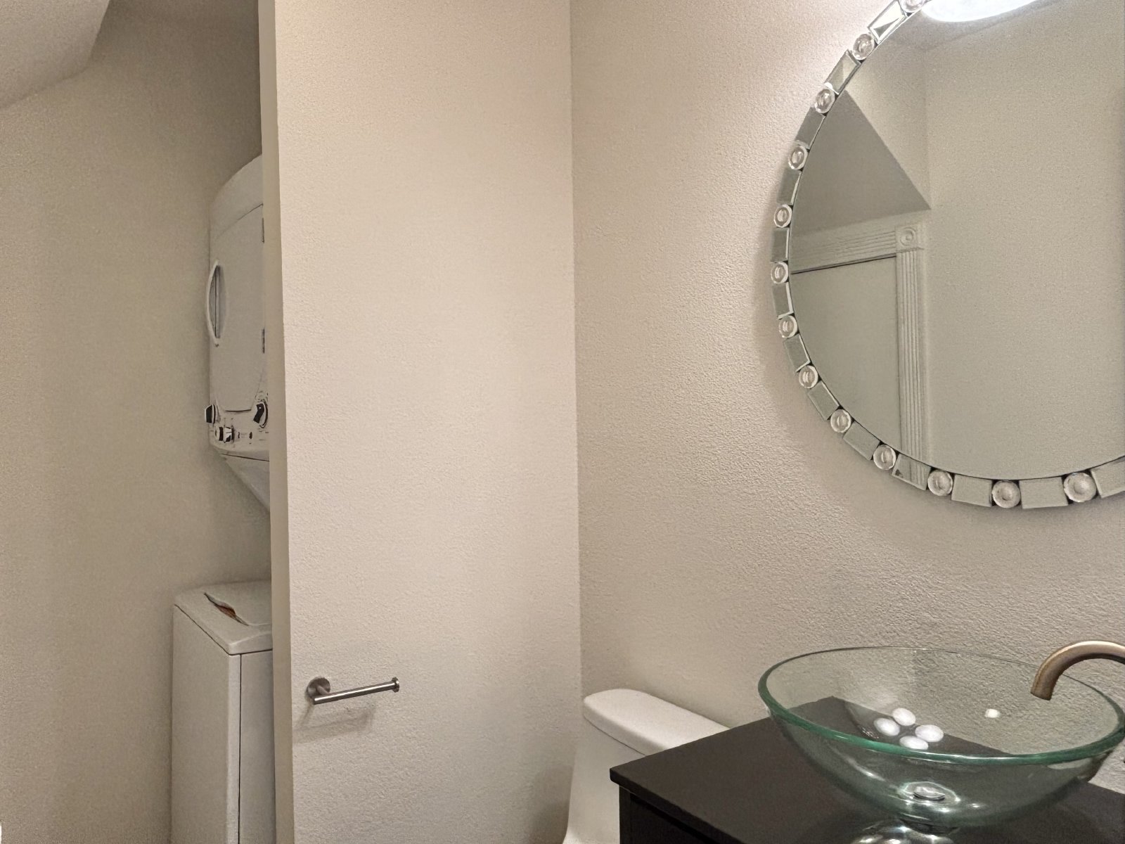 2111 N Houk Rd property image