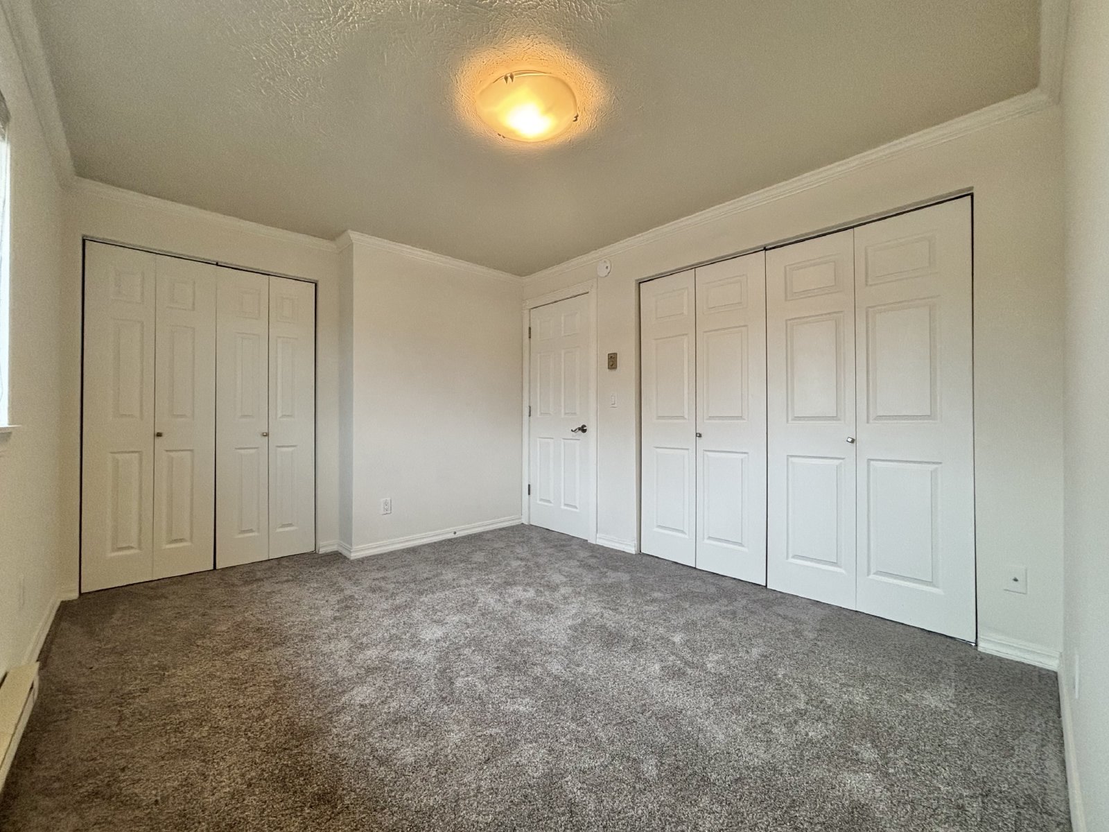 2111 N Houk Rd property image