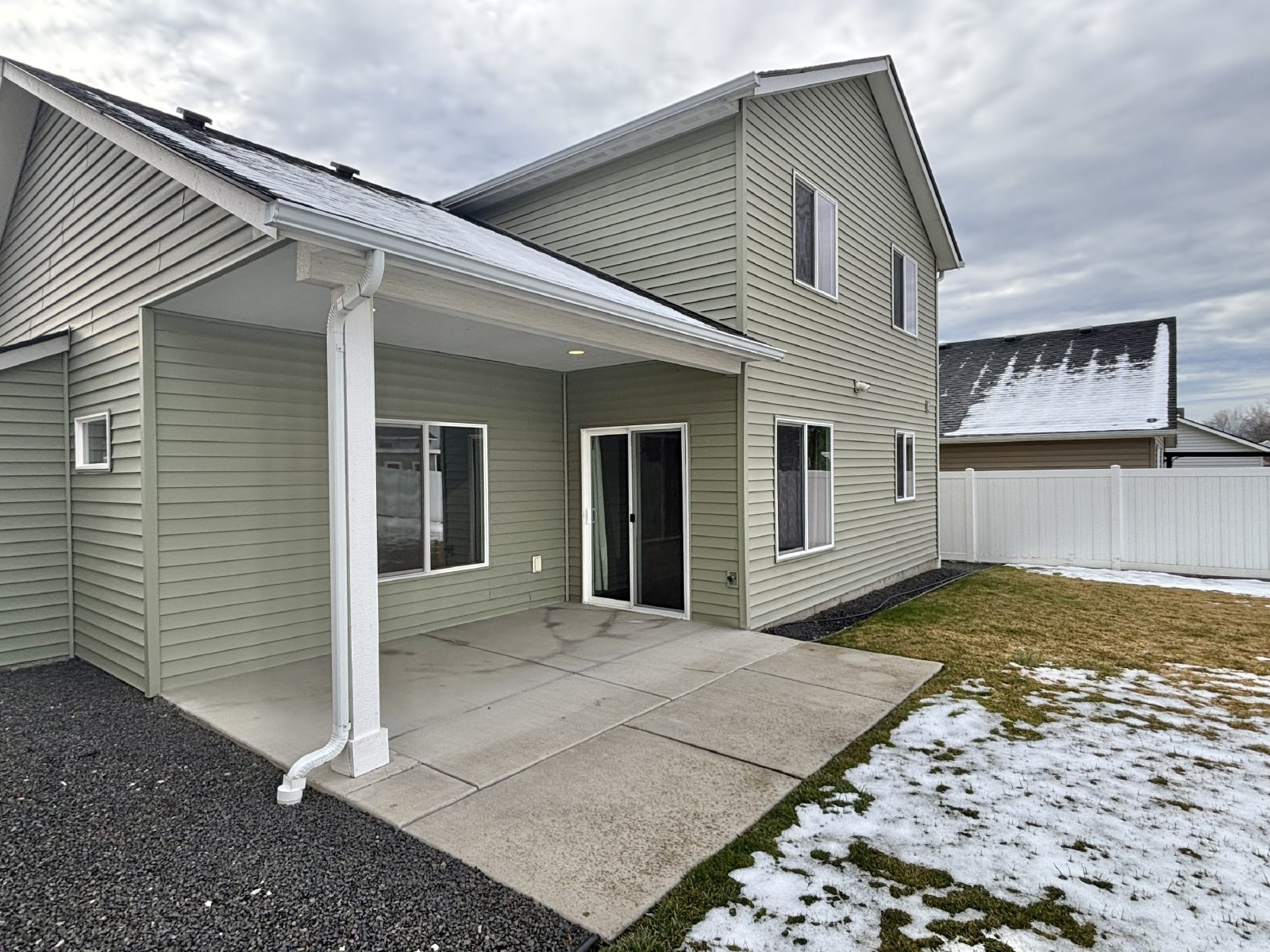 8811 N Elm St property image