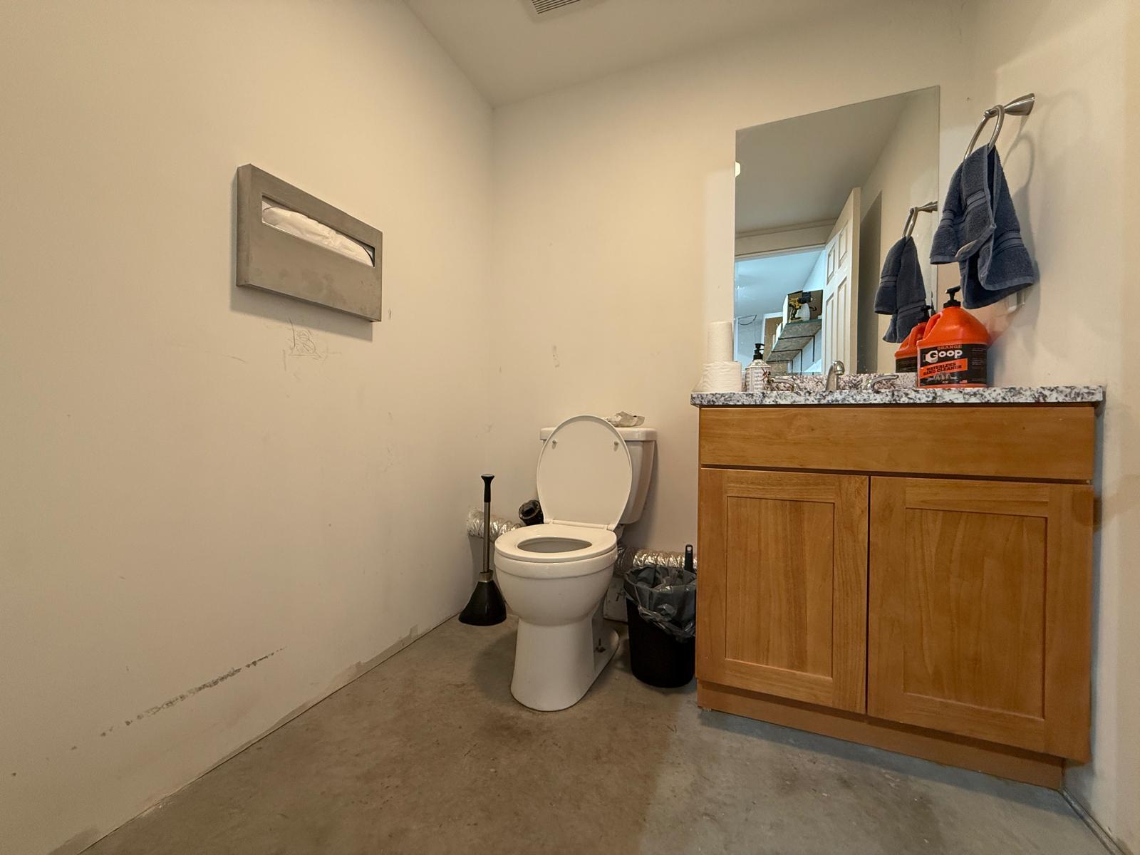 24211 E Wellesley Ave property image