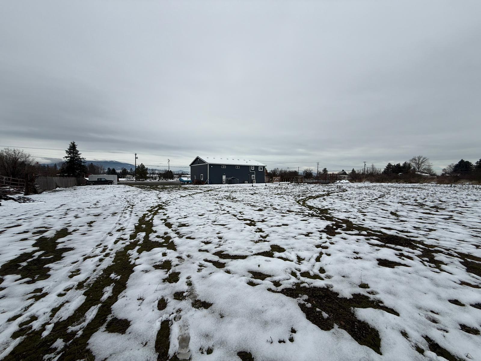 24211 E Wellesley Ave property image