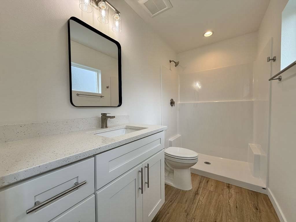 Brand New South Hill Quadplex 3 bed 2.5 bath property image