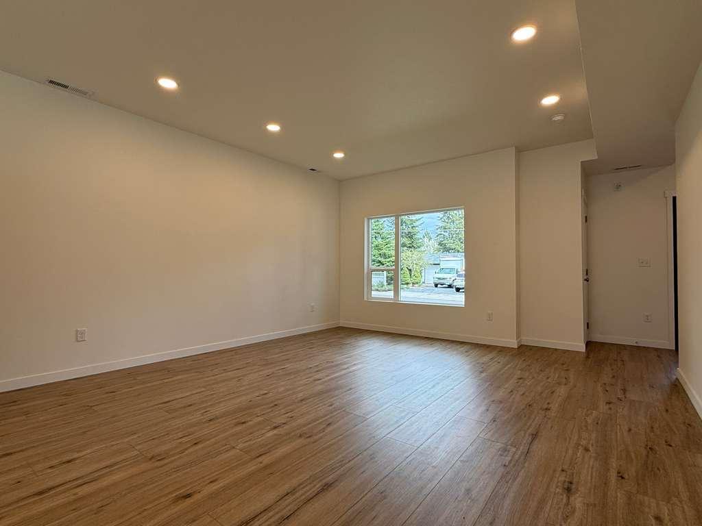Brand New South Hill Quadplex 3 Bed 2.5 Bath property image