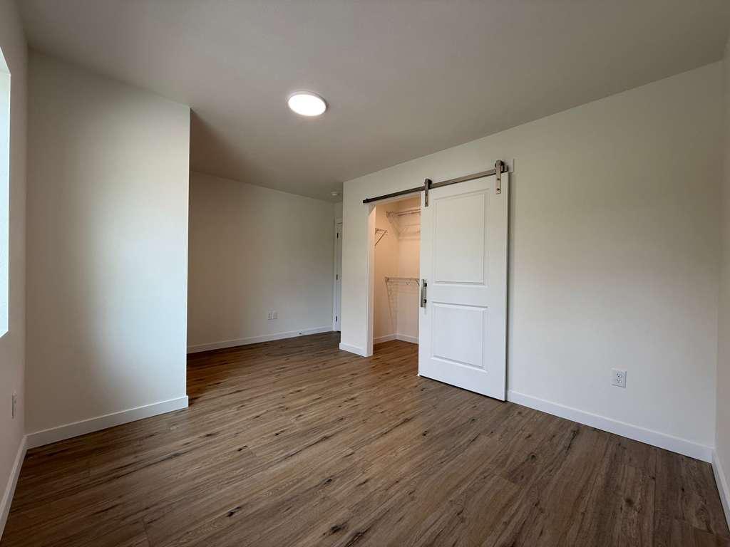 Brand New South Hill Quadplex 3 Bed 2.5 Bath property image