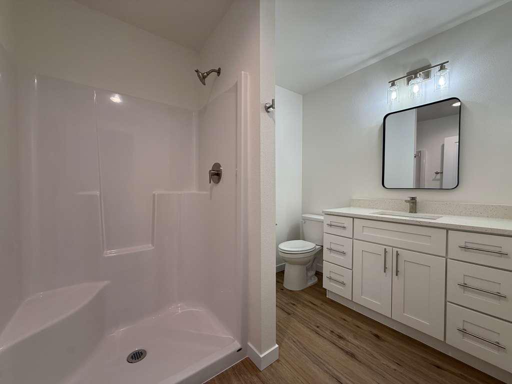 Brand New South Hill Quadplex 3 Bed 2.5 Bath property image