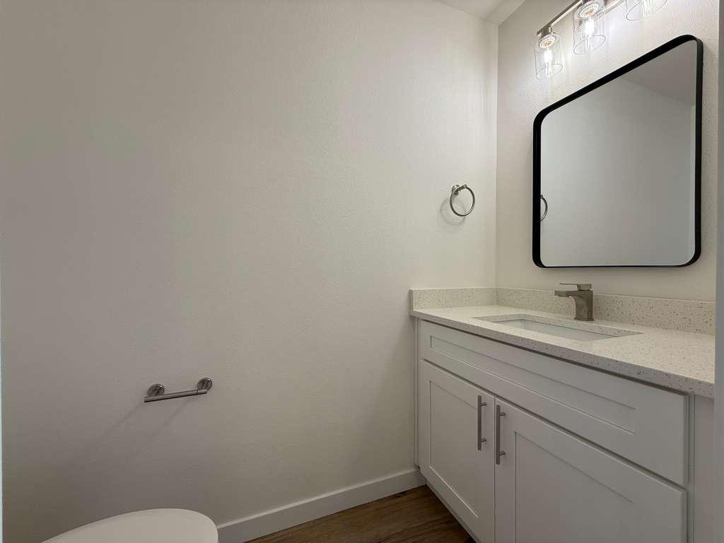 Brand New South Hill Quadplex 3 Bed 2.5 Bath property image