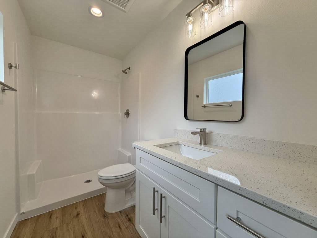 Brand New South Hill Quadplex 3 Bed 2.5 Bath property image