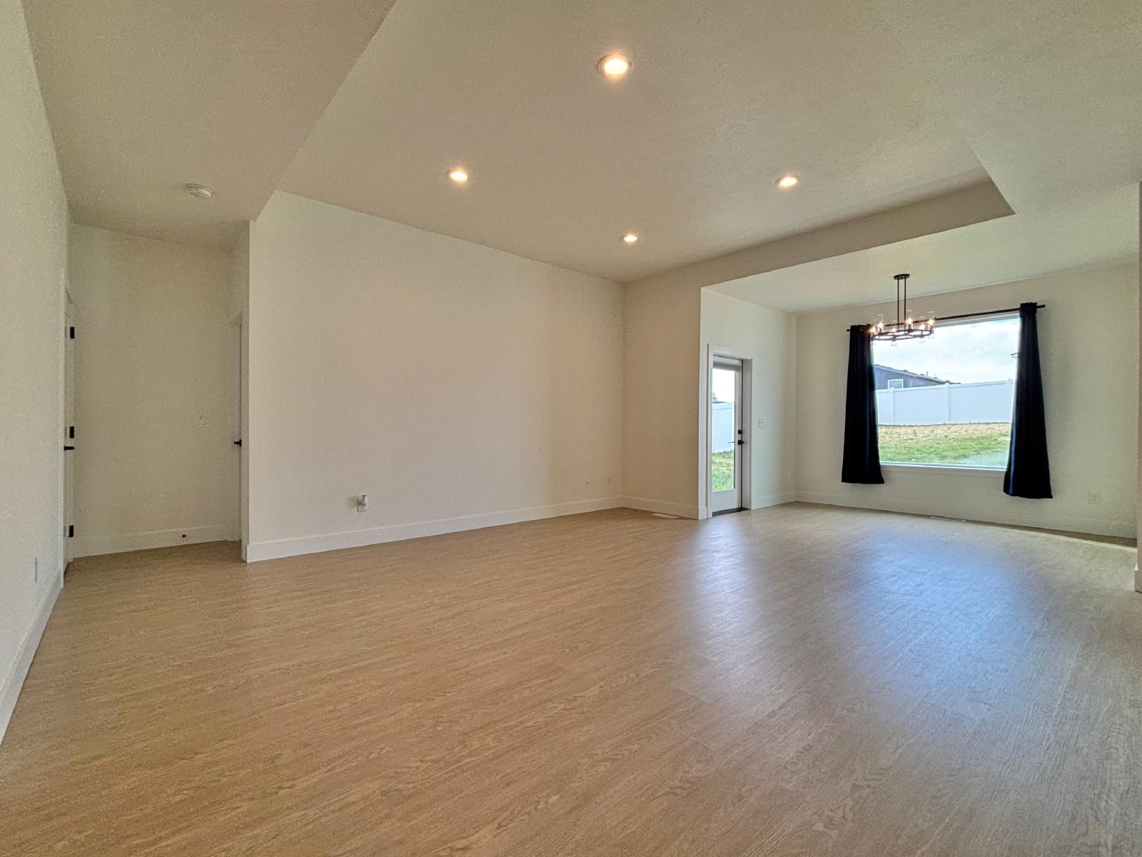 842 Greenfield Dr property image