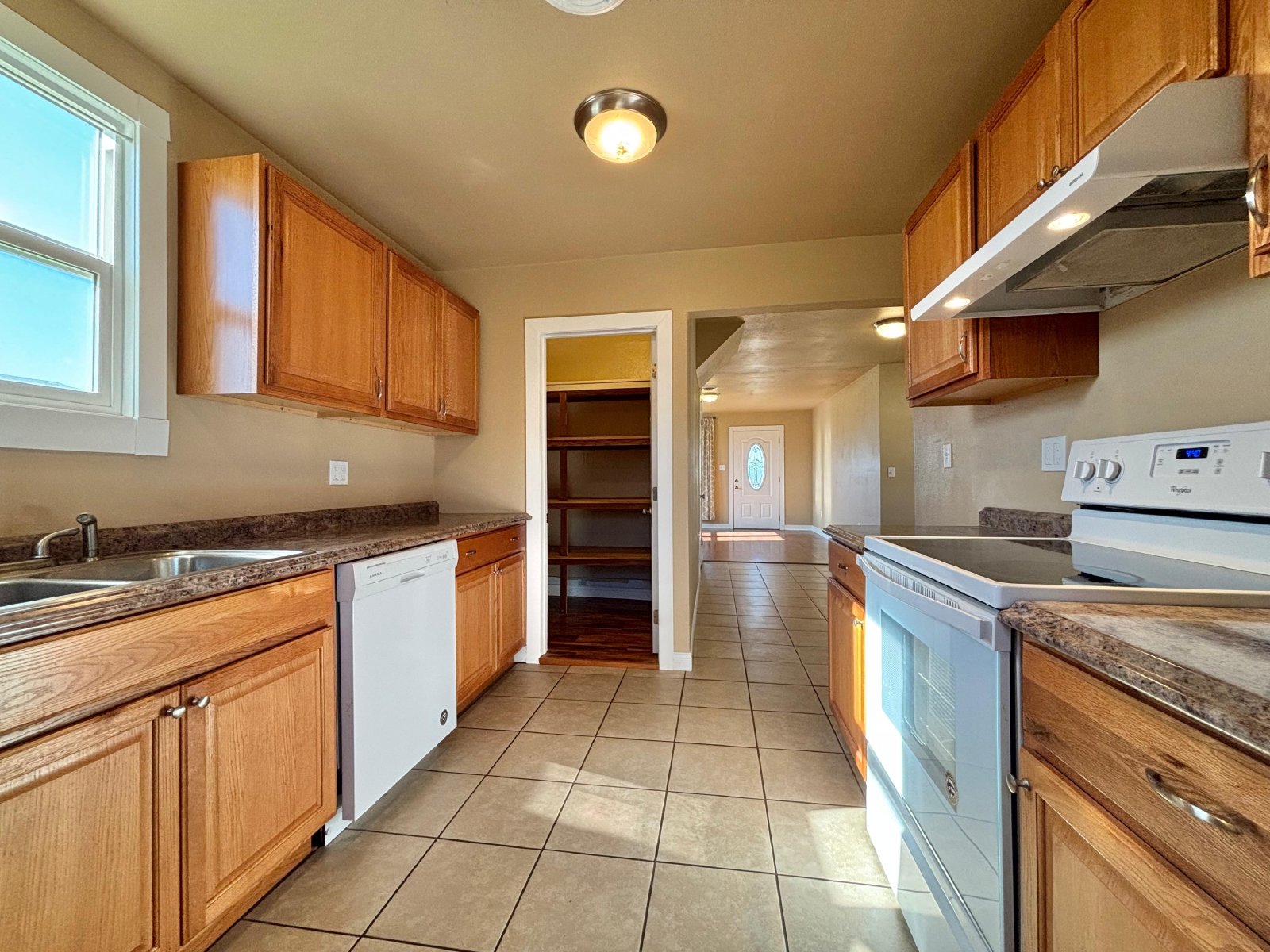 4216 E Princeton Ave property image