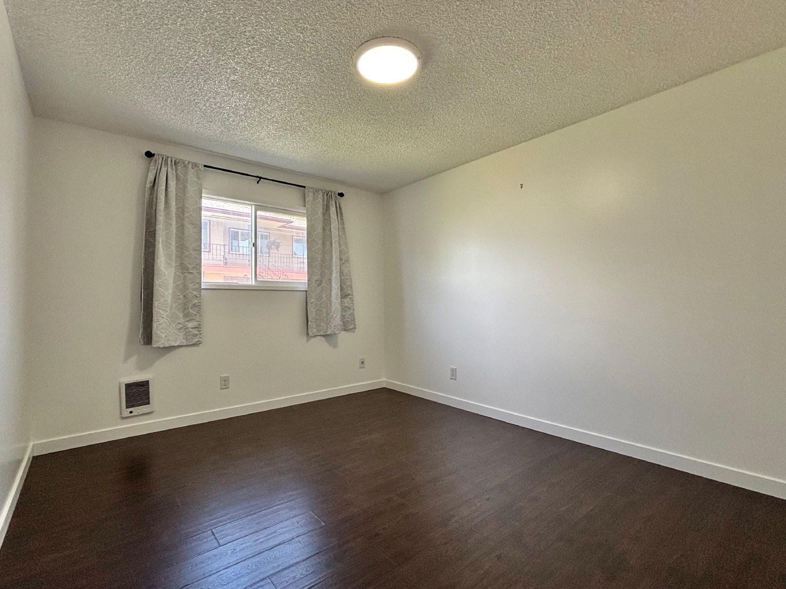 1019 N Woodward Rd property image