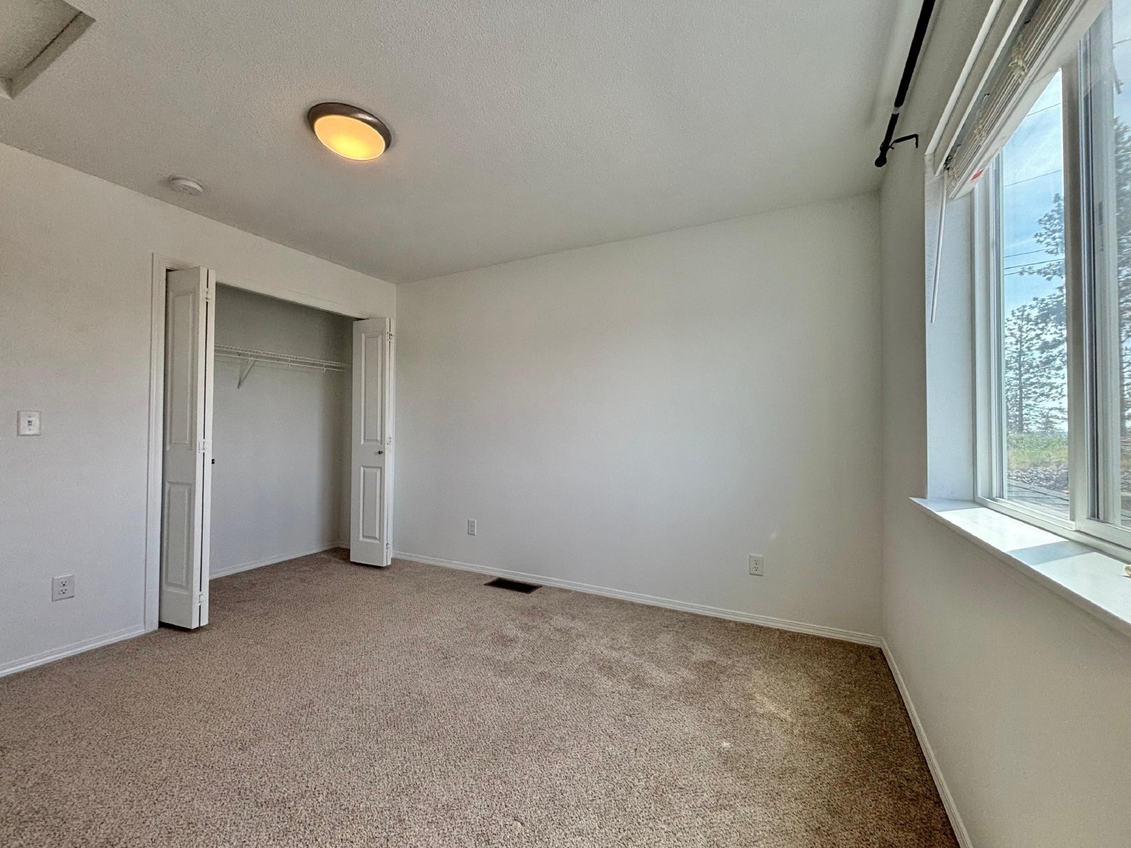 8316 N James Ct property image