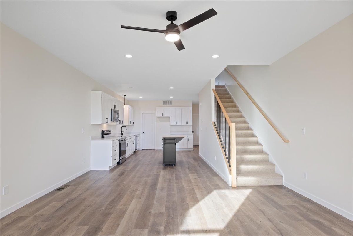 717 E Lacrosse Ave property image