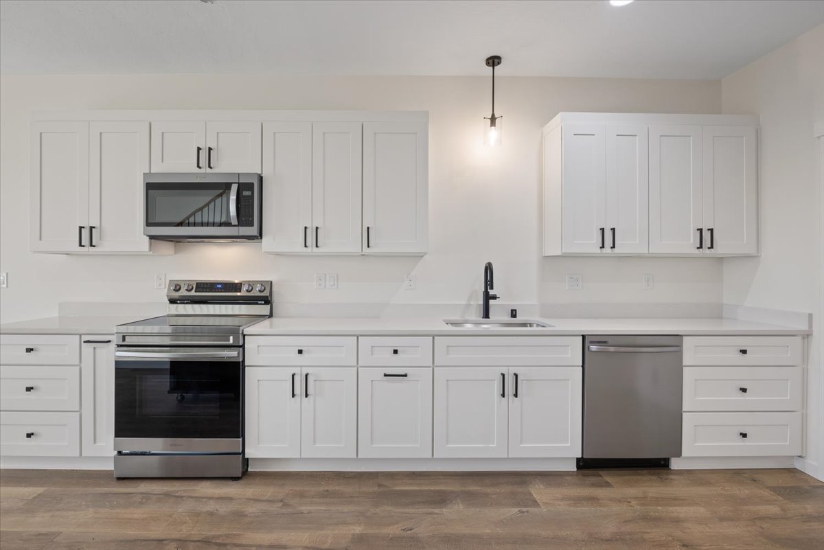 717 E Lacrosse Ave property image