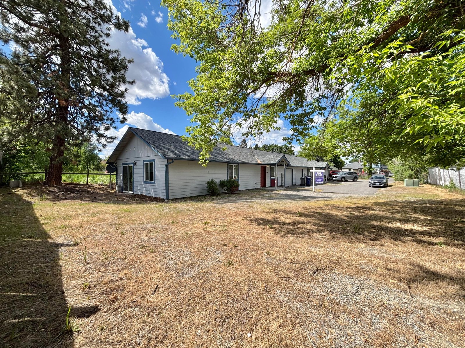 11908 E 4th Ave property image