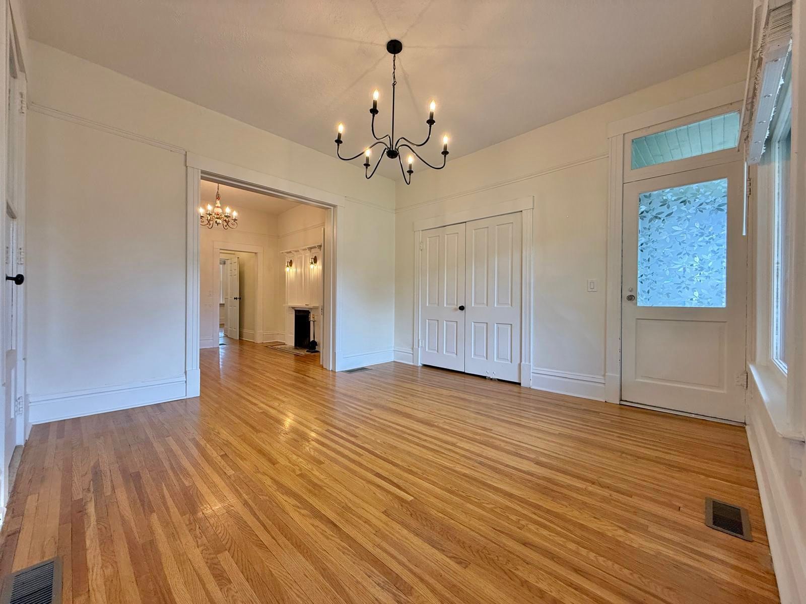 1715 W Pacific Ave property image