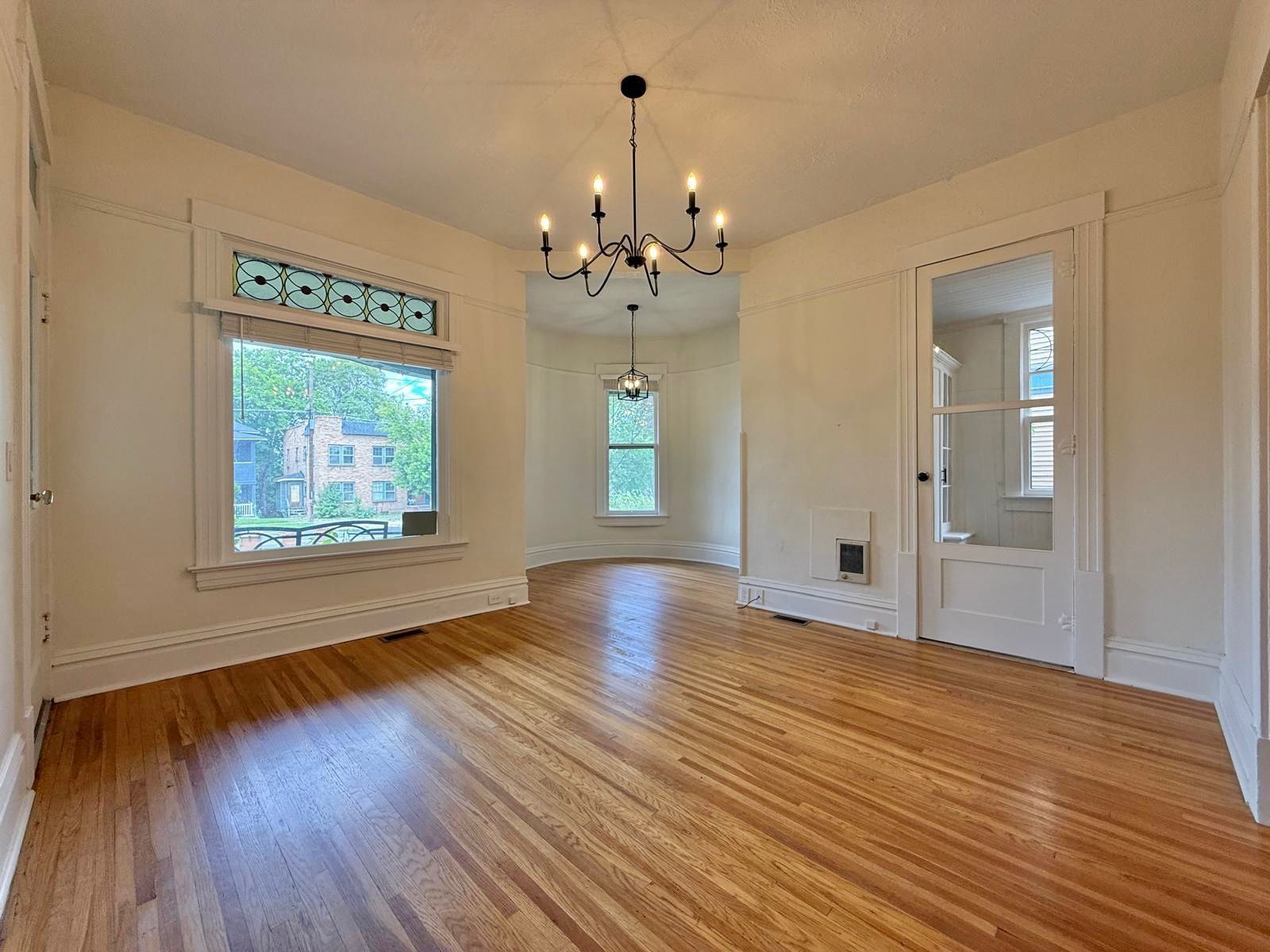 1715 W Pacific Ave property image
