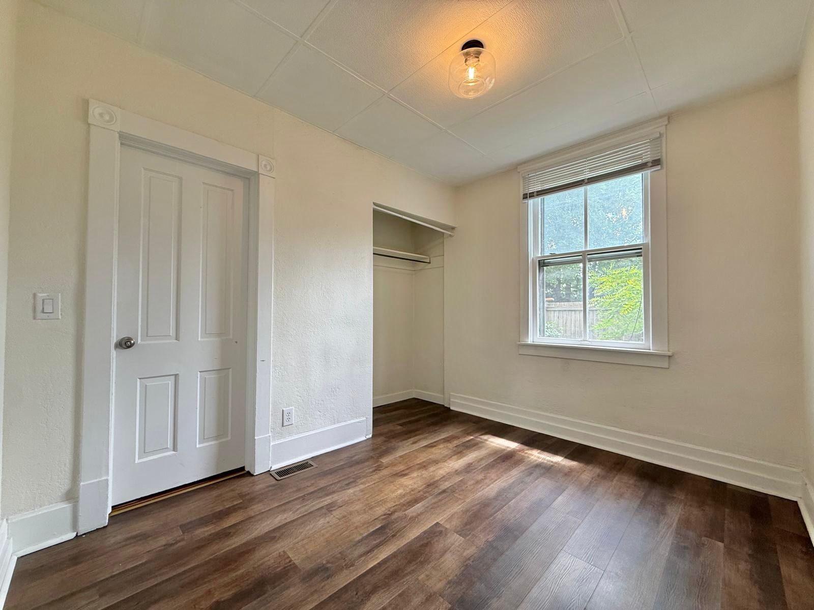 1715 W Pacific Ave property image
