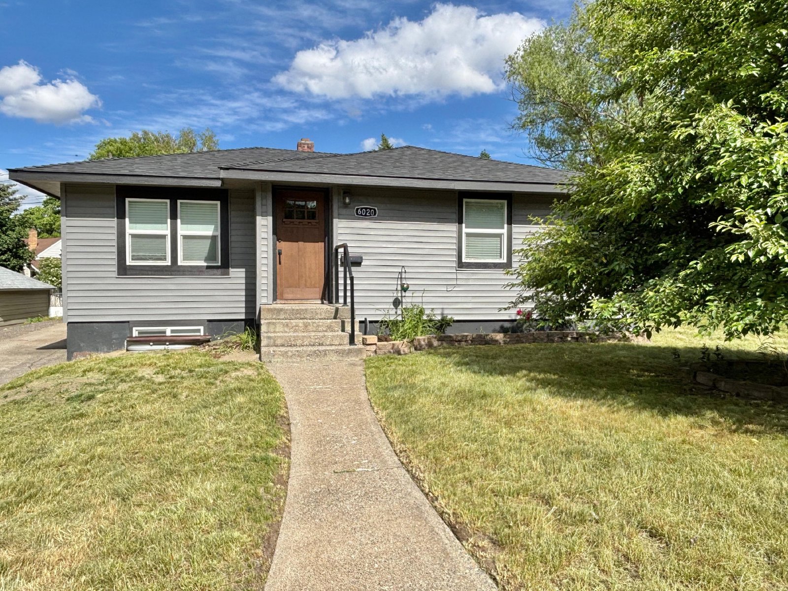 4 Bed 2 Bath Single Family Home Fenced Yard! property image