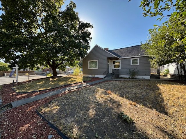 4703 N Cedar St property image
