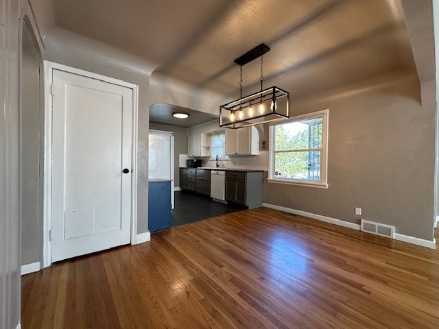 4703 N Cedar St property image