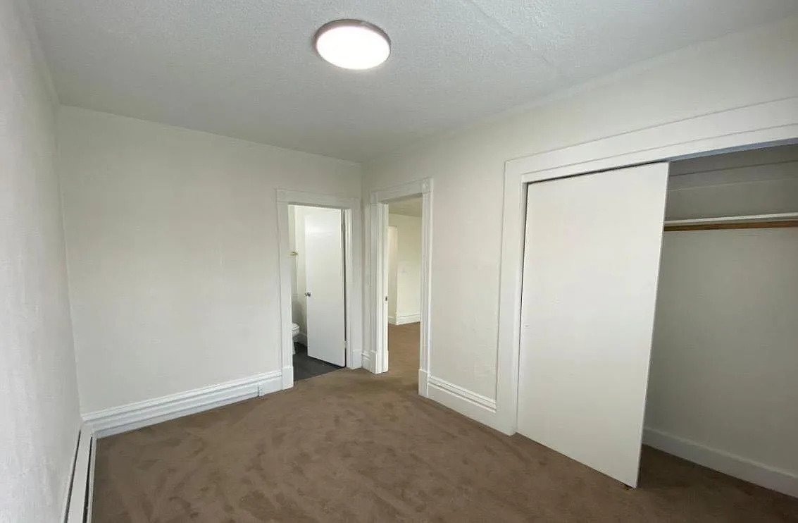1715 W Pacific Ave property image