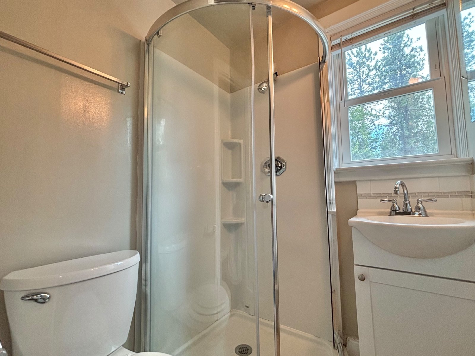 176 S Chestnut St property image