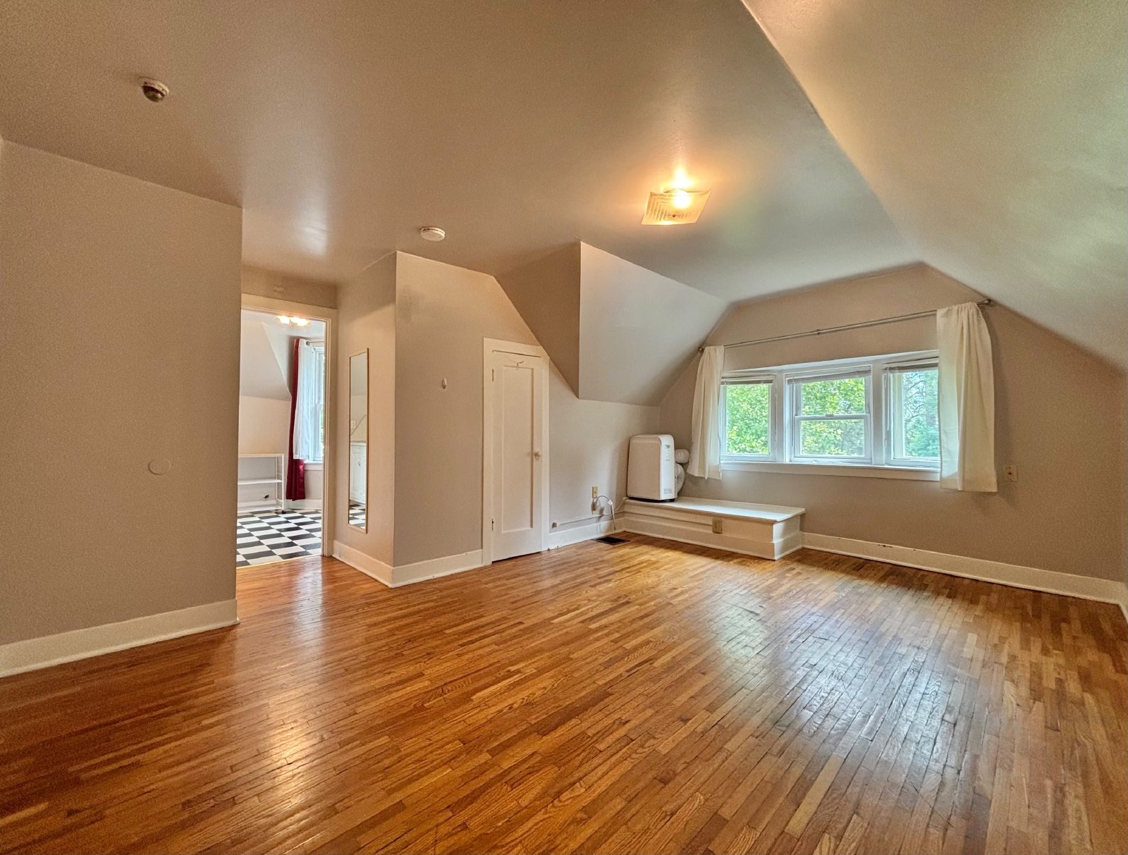 176 S Chestnut St property image