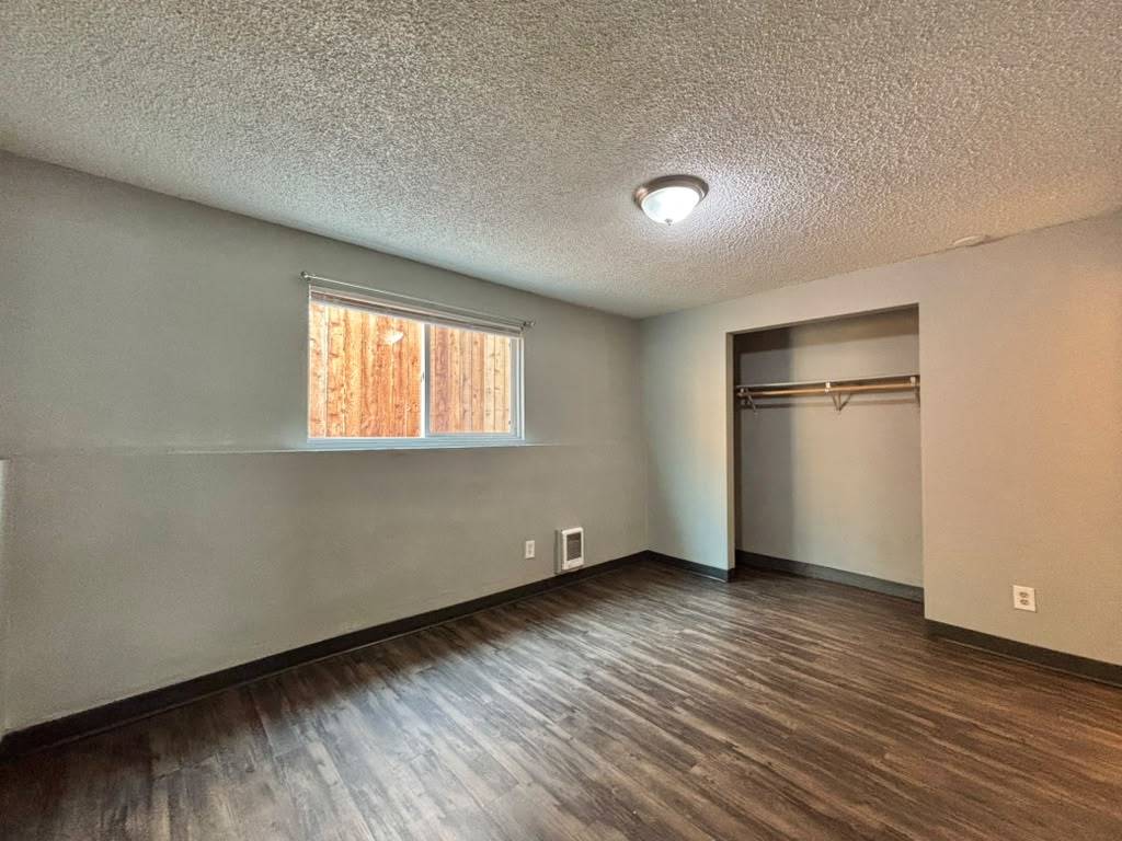 1915 W Boone Ave property image