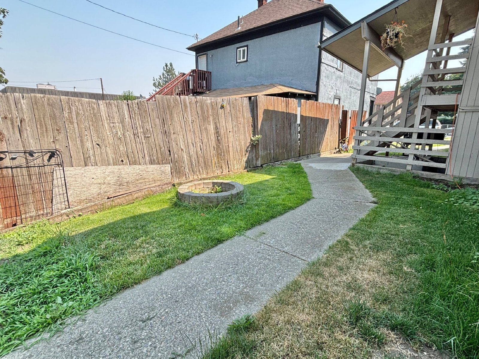 2927 E Olympic Ave property image