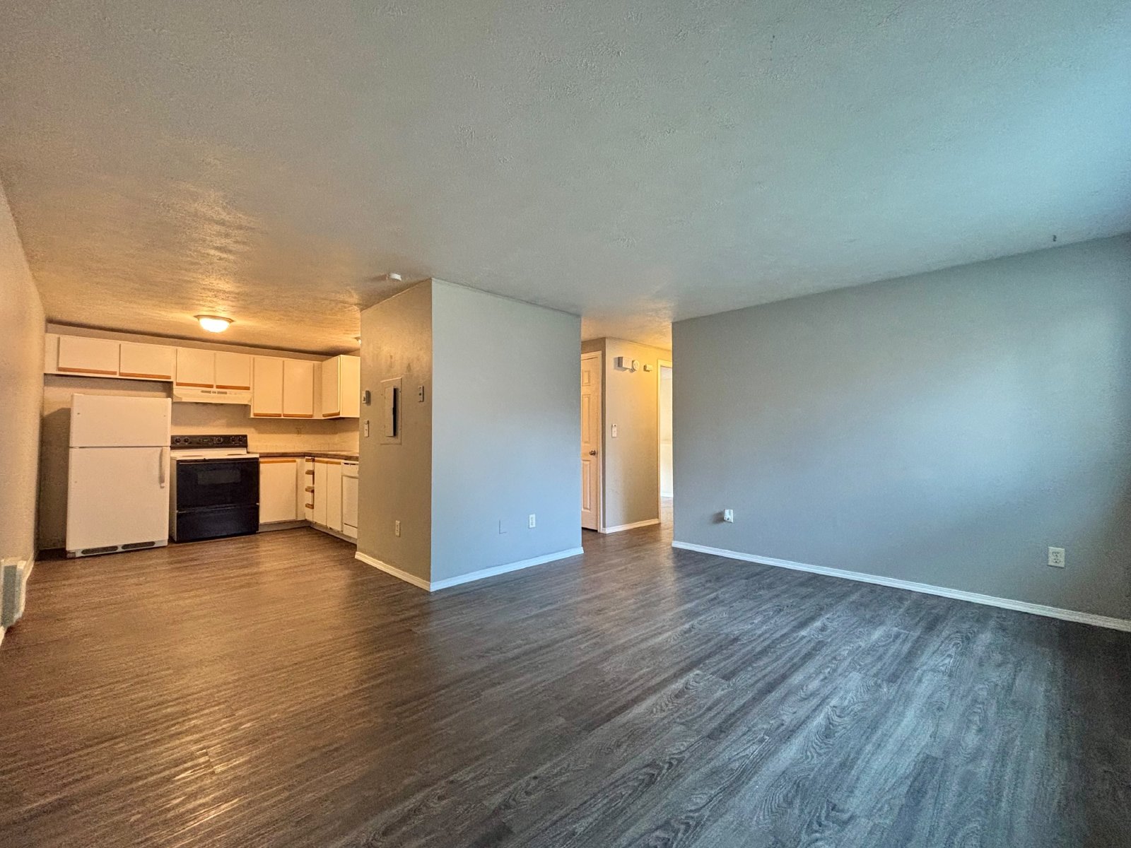 2927 E Olympic Ave property image