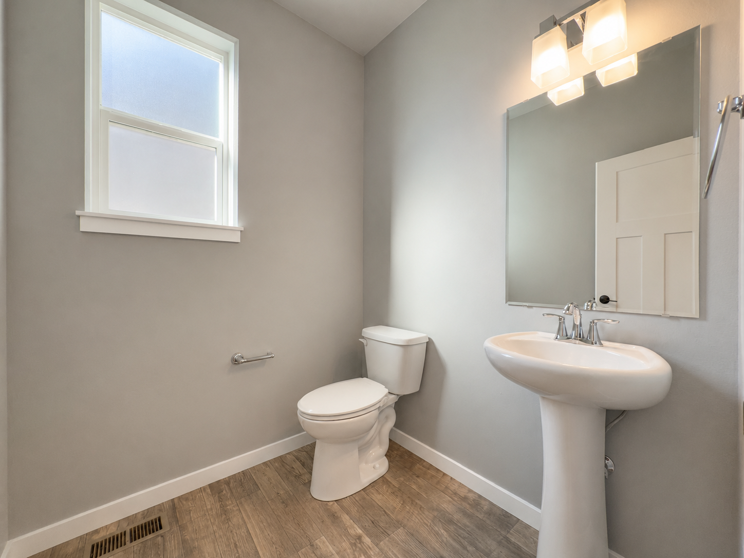 South Ridgetop Drive property image