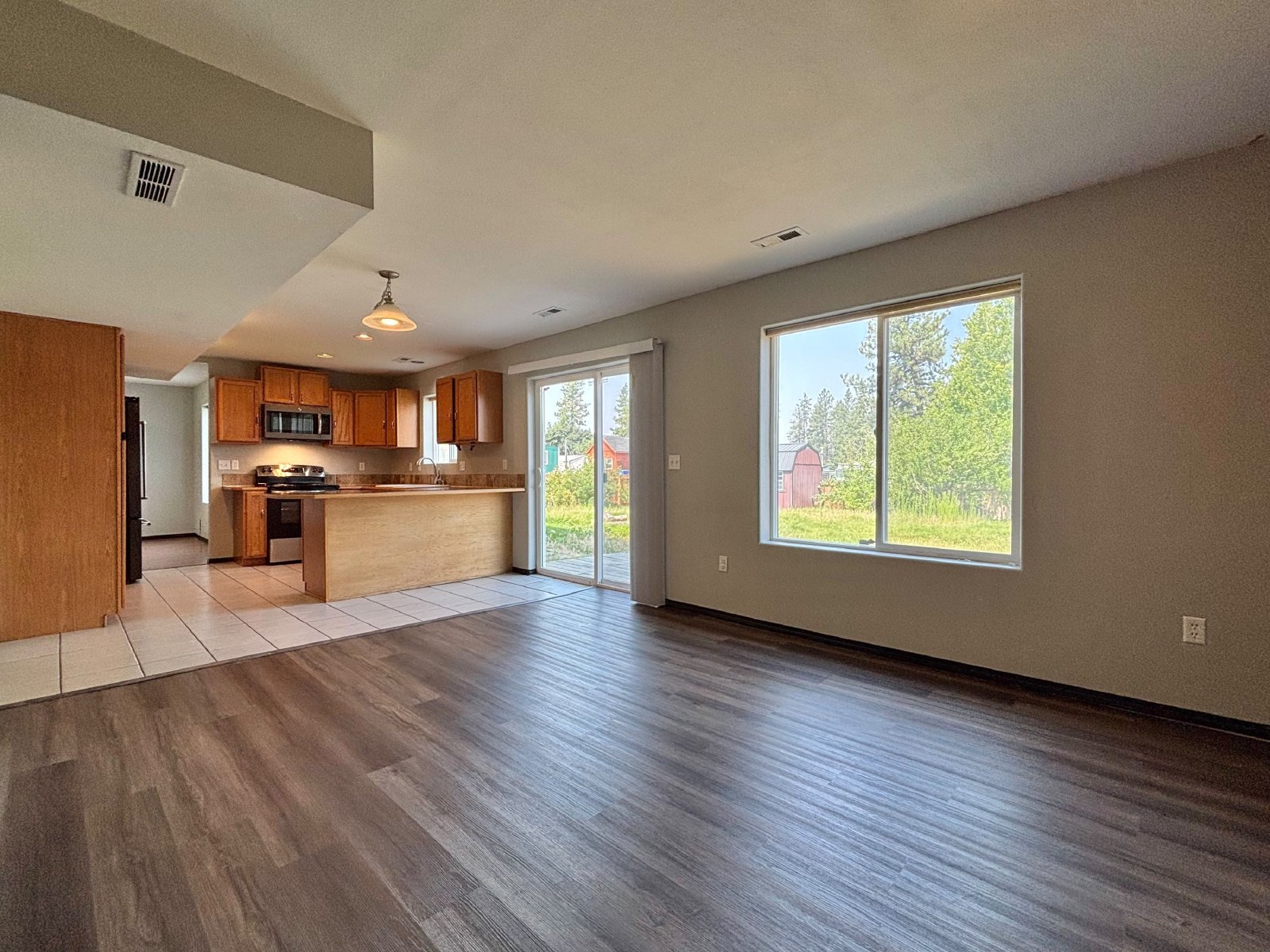 905 Spence St property image
