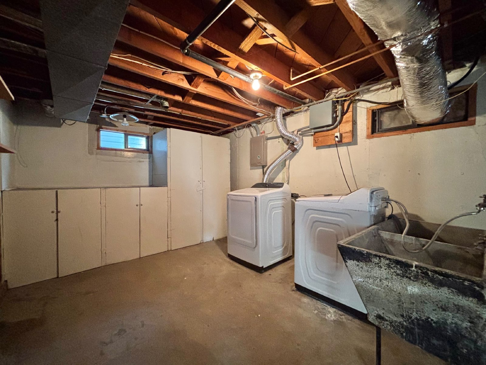3820 E Carlisle Ave property image