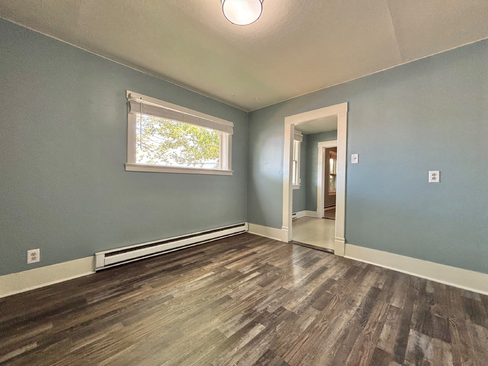 1613 W Pacific Ave property image