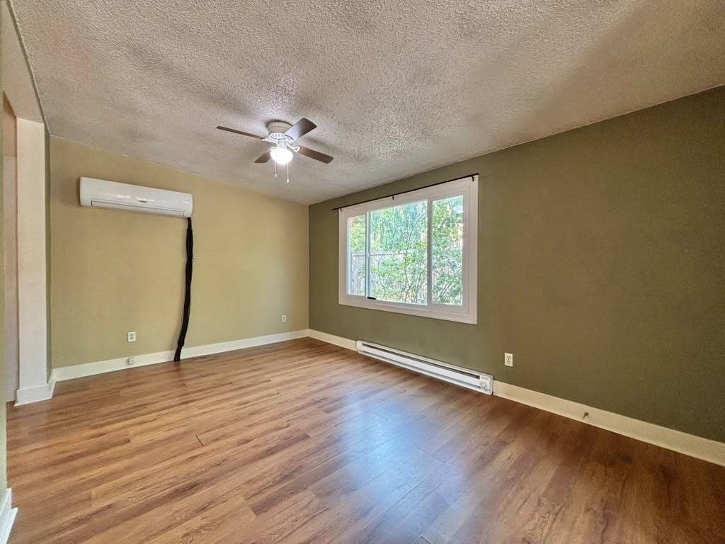1635 W Pacific Ave property image
