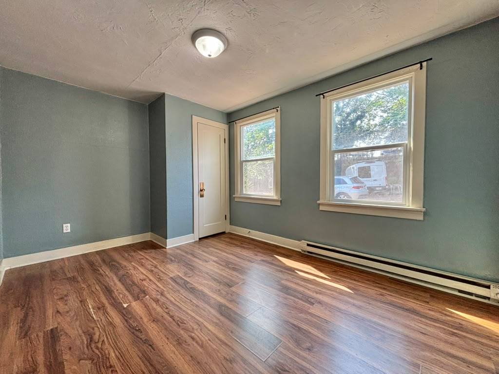 1635 W Pacific Ave property image