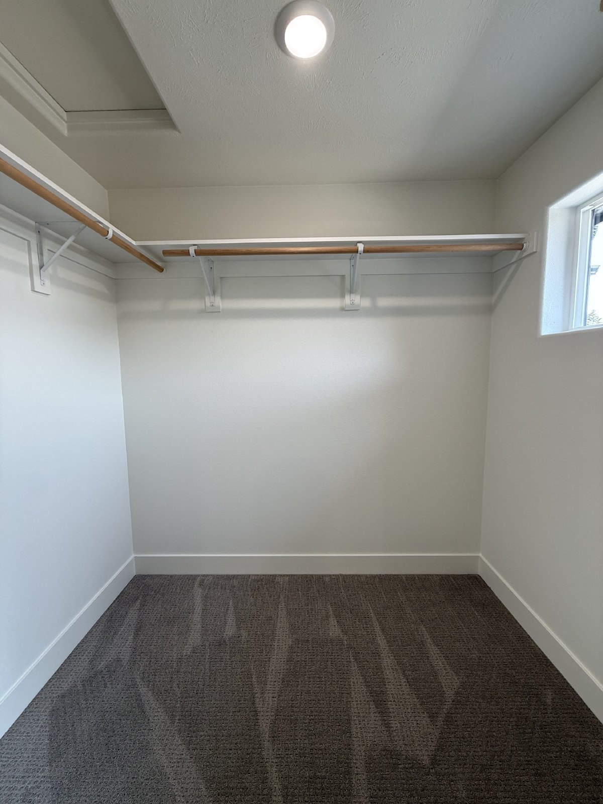 Brand New Spokane Valley Duplex With 2 Stall Finished Garage and 240v Outlet property image