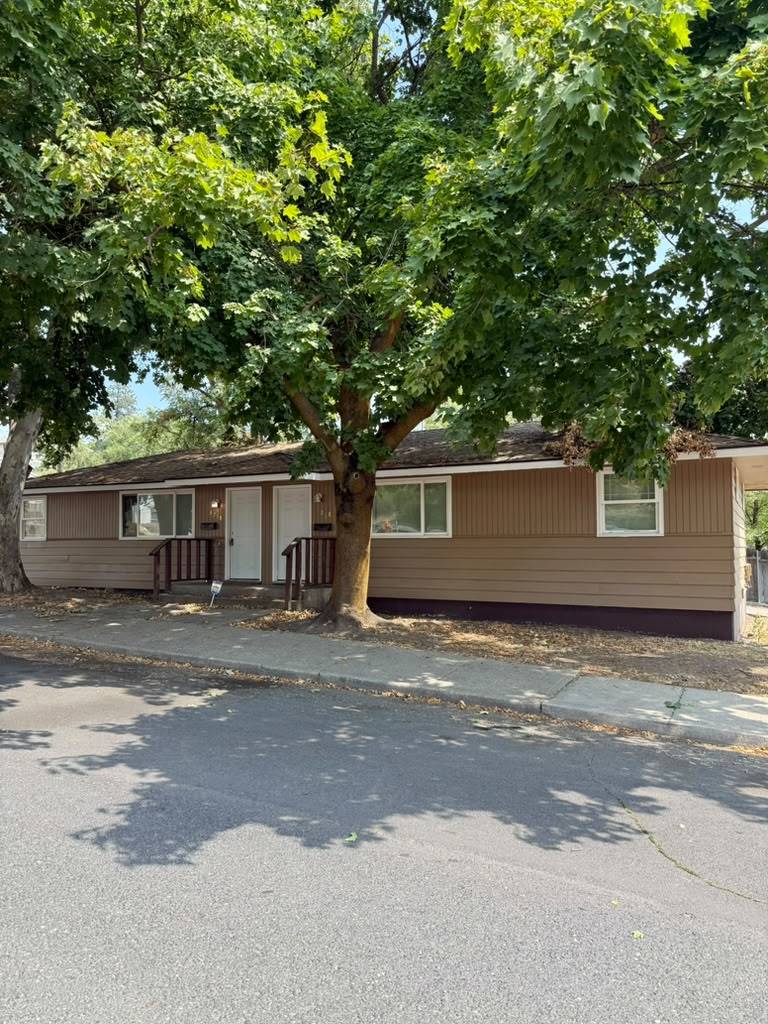 Newly Updated Duplex - First 30 days Free!! property image