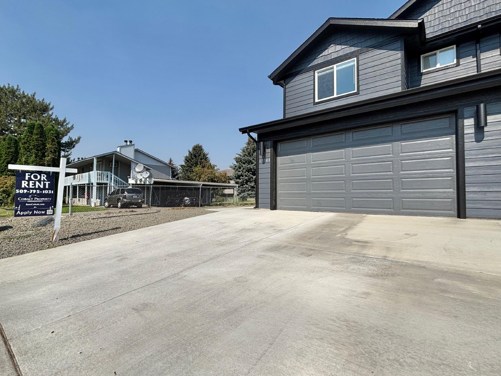 Brand New Spokane Valley Duplex With 2 Stall Finished Garage and 240v Outlet property image
