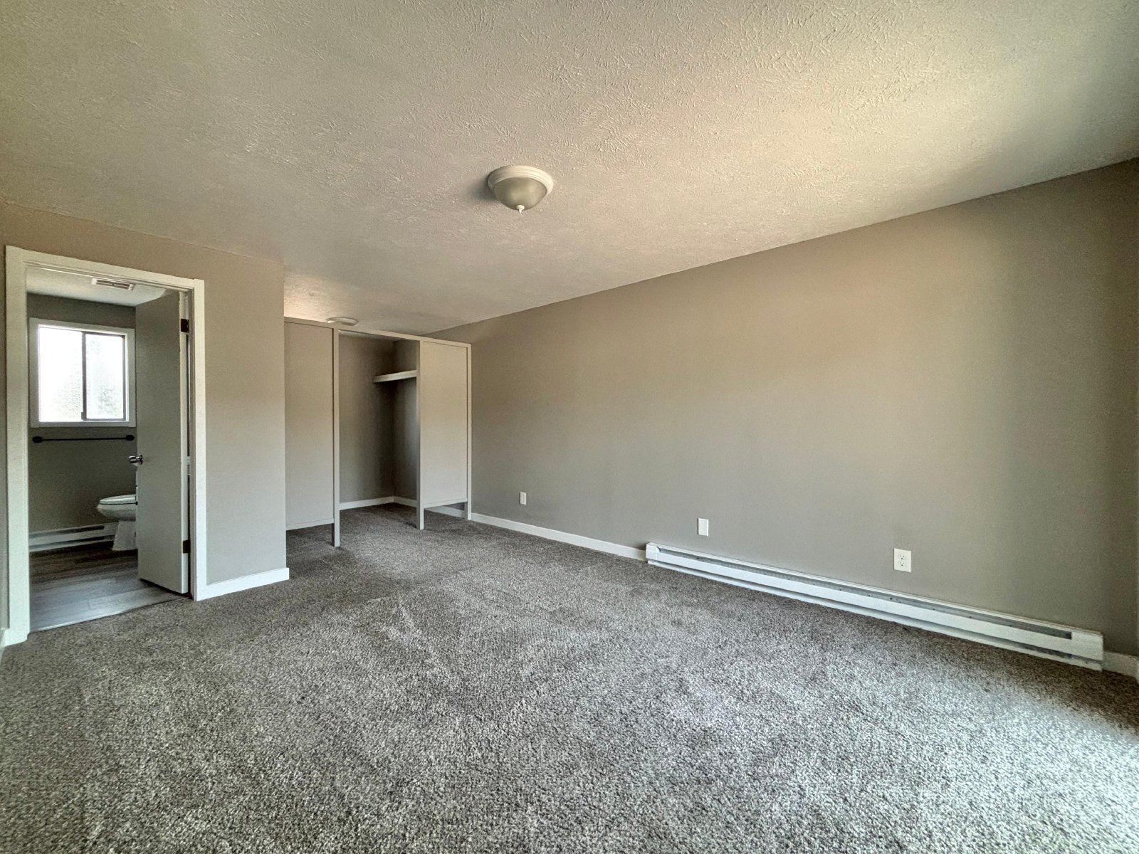 2405 S University Rd property image