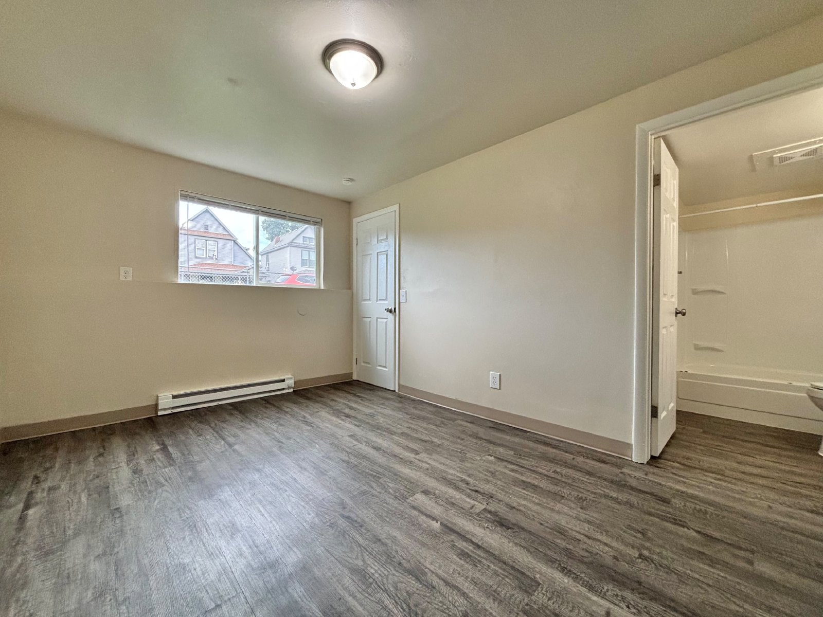 1915 W Boone Ave property image