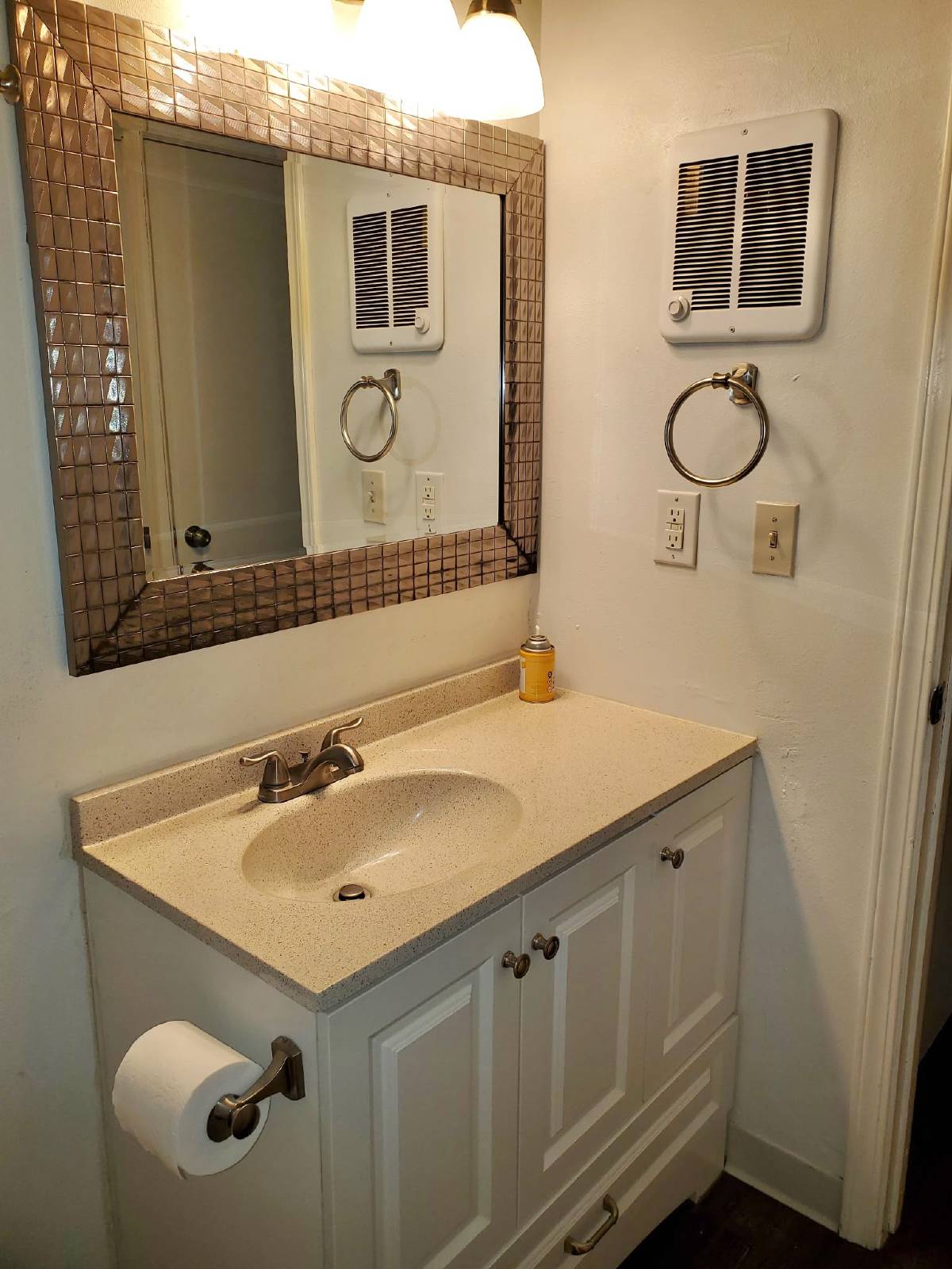 2927 E Olympic Ave property image